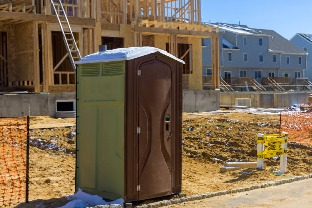 Portable Toilet Options We Offer in Smithville Sanders, IN